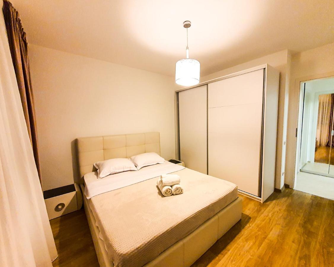 Luxurious Retreat 1Br Apartment With Netflix, Private Parking And Self Check In Popesti-Leordeni Luaran gambar
